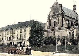 Kościół św. Mikołaja i stary uniwersytet we Lwowie, w którym mieścił się Instytut prof. Weigla
