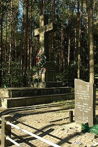 Pomnik Polaków zamordowanych w Janowej Dolinie